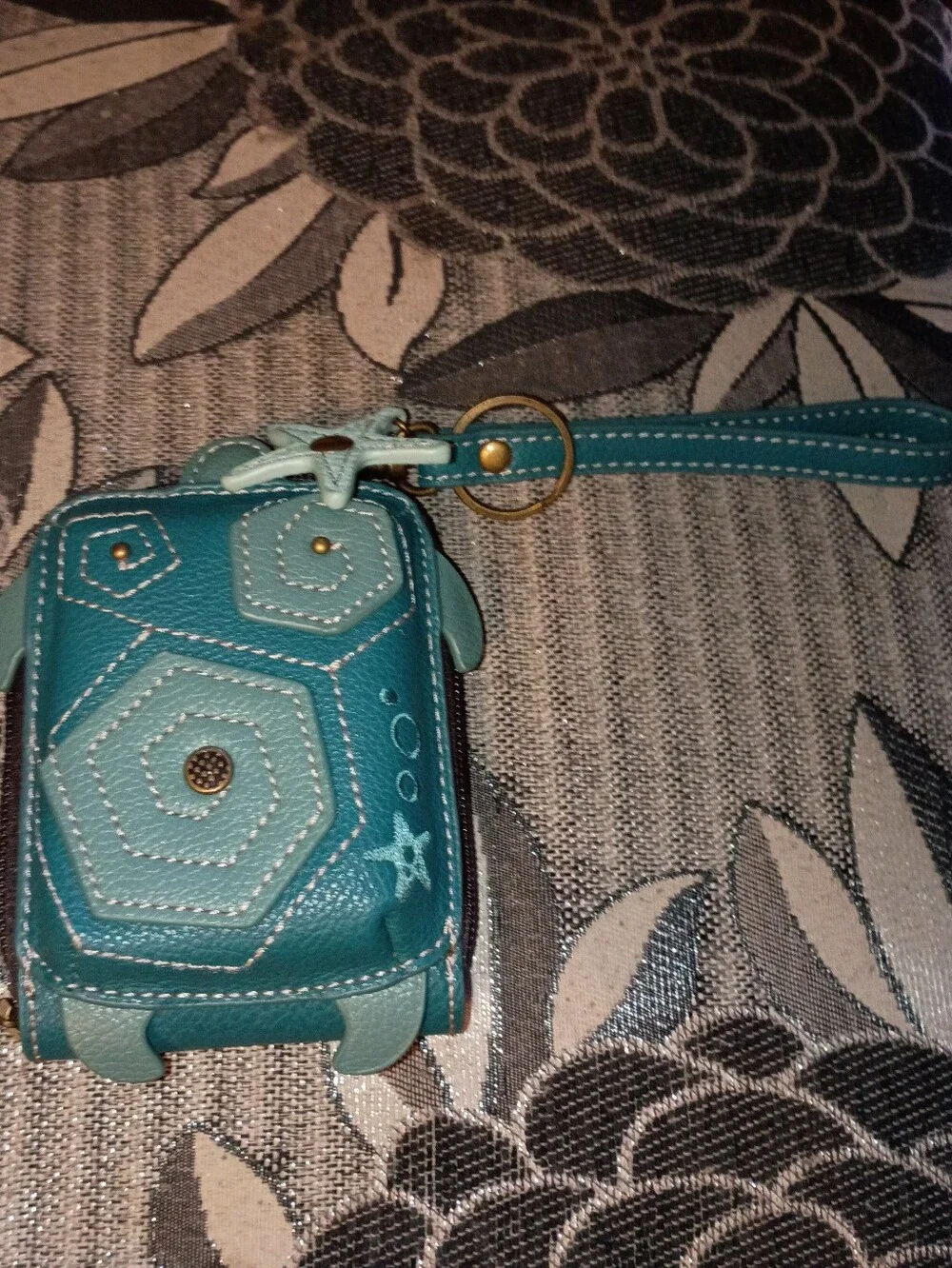 EUC Chala Sea Turtle Vegan Credit Card Holder